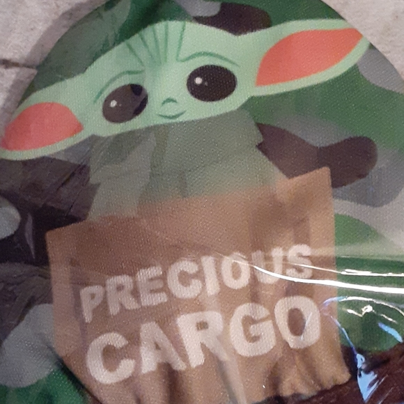 DISNEY'S BABY YODA/GROGU FACE MASKS SET OF 3 - Picture 4 of 5